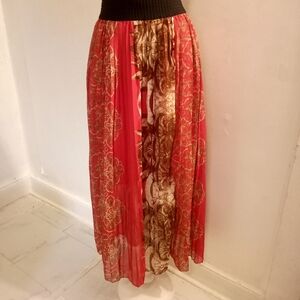 Vintage Elegant Red and Brown Patterned Maxi Skirt